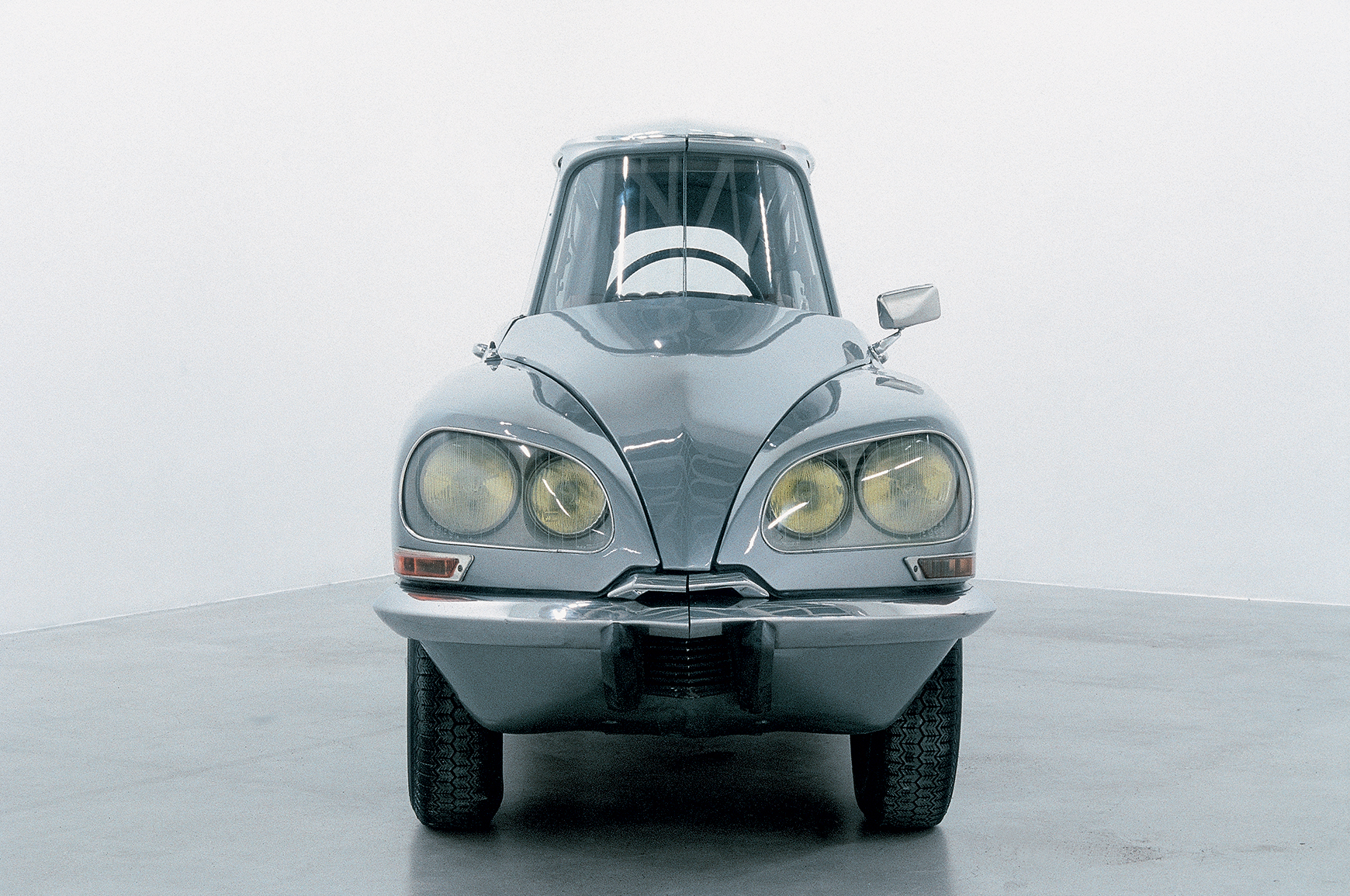 Gabriel Orozco, La DS, 1993, modified Citroën DS, 4'7 1⁄4" × 15'10" × 45 3⁄8".