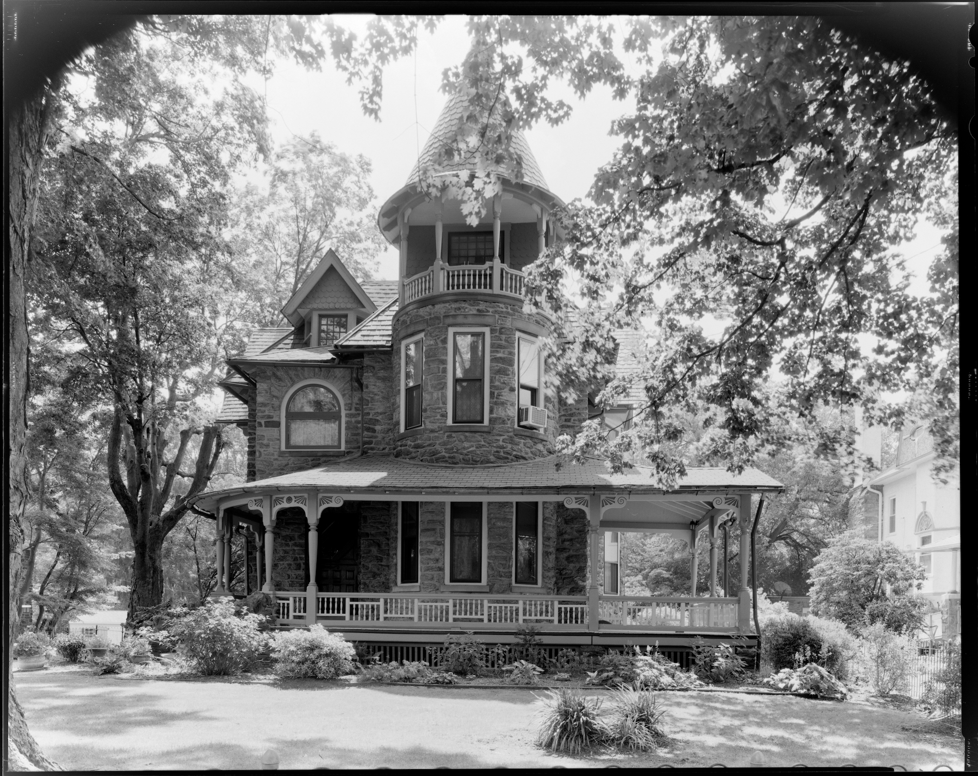 Minerva Parker Nichols, Frank Wallace Munn Residence, 1890-91, Philadelphia. Photo: Elizabeth Felicella.